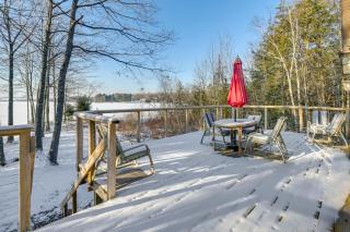 Hot Tub and Boat Dock Waterfront Maine Retreat! - Dexter - 8