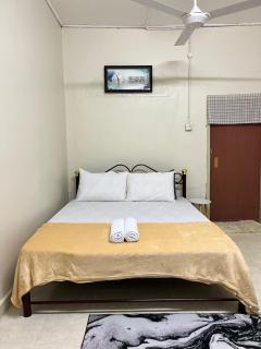 Homestay MYZARAH - 1