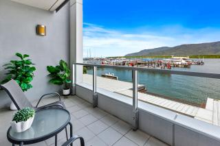 Reef - Waterfront City Pool Sauna & Gym - Cairns - 6