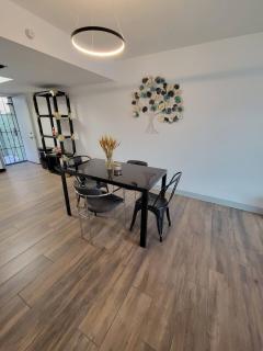 Msg for 5percent off 2Bed1Bath KingQueenBeds NorthPHX - Phoenix - 6