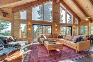 4 Mi to Lake Tahoe Family Cabin with 3 Decks! - 0