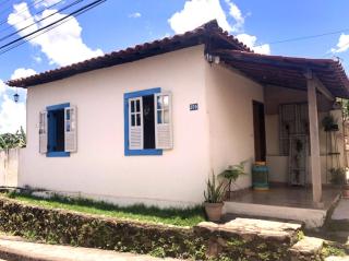 Casa Completa 2 Quartos no Centrinho com Garagem Coberta - Catas Altas - 0