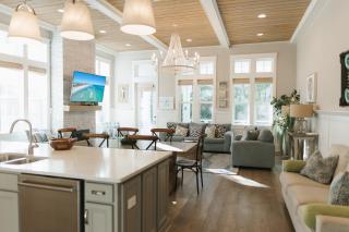 Serenity by the Sea by AvantStay Walk to Beach Pool Access - Santa Rosa Beach - 8
