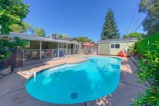 Arden Calexpo HotTub Pool Firepit BBQ NoPetFee - Sacramento - 7