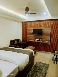 Hotel Abhinandan - Ayodhya - 0