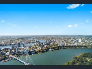 Oasis Retreat on Level 71 in Skytower - 7