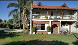 Spacious 3BDR house in Chivilcoy with swimming pool and view - Chivilcoy - 5