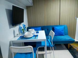 SMDC Breeze Residences in front of PICC and StarCity Near MOA and Airport Manila bay and City view - Manila - 5