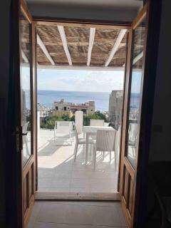 Beach House Casa A Mare in Canneto Lipari - 1