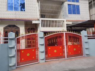 Prithviraj Homestay - Nowgong - 2