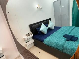 SkyWalk-Luxury Studio Apartment - 6