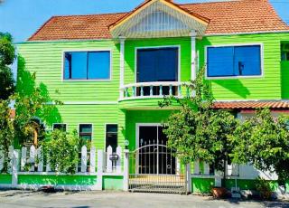 The Green House Homestay Phuket - 0