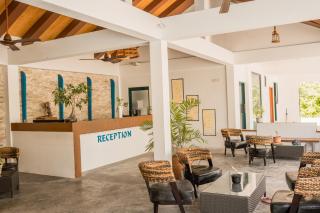 Longbeach Laamu - Gan - 2