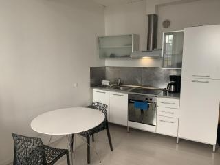 Grand Studio Historique 30m2 - hypercentre - Chambéry - 5