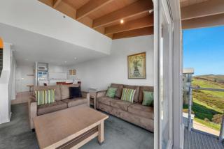 White Crystal 209 - Mount Hotham - 7