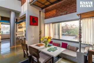 StayVista at LettGo with Garden, BBQ & Terrace - Mohali - 4
