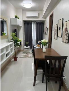 Luxurious Condo Near SM MOA - 5