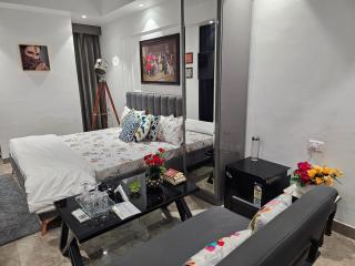 Ultra Luxury Flat 802 By Bliss Stay - Zirakpur - 0