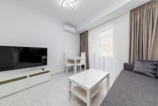 Calle Concordia 86, two bedroom apartment, up to 6 guests, near Del Cura beach,supermarket Mercadona and central bus station - Torrevieja - 2