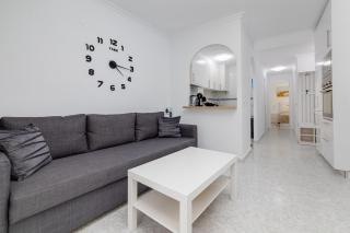 Calle Concordia 86, two bedroom apartment, up to 6 guests, near Del Cura beach,supermarket Mercadona and central bus station - Torrevieja - 7