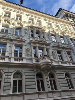 Apartment with a terrace and AC in the city center - Prag - 3