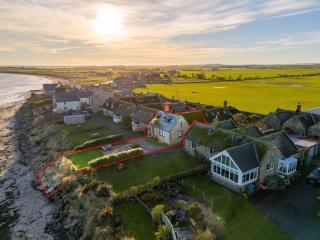 Luxurious & modern on-the-beach family retreat - Boulmer - 8