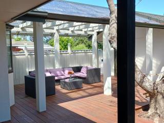 Doonside Private Cottage at Grossi Point Reserve - Mapua - 3