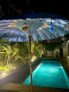 Villa Ilo magic 250 m2 great location in a 750 m2 Land - Kerobokan - 8