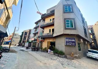 Dove Inn Hotel, johar Town, nearest Shoukat Khanum Hospital LHR - Lahore - 7