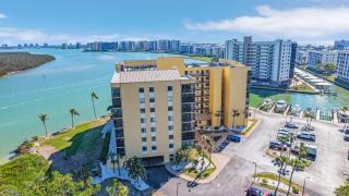 Winward Point Unit 211 condo - 6
