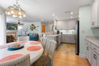 Harbour Oaks, Unit 213 - 5