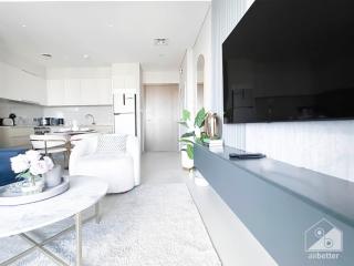 Luxurious Burj Royale 1B Apt With Balcony & City Views - 3