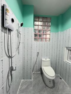 Boonyawat Apartment - 3