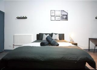 The Stylish Escape in Moseley - Birmingham - 1