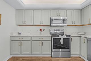 Bay Front 3 Bedroom Condo #356 condo - 4