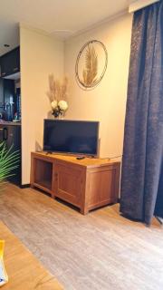 luxury chalet by the forest! - 7