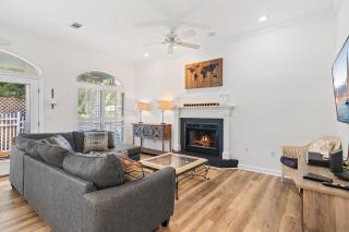 Ocean Breeze Cottage - Destin - 0