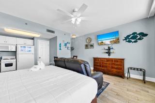 Majestic Beach Towers 1-1412 - Panama City Beach - 3