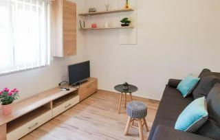 Amazing Home In Labin With Wifi - Labin - 9