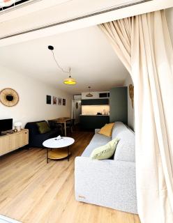 Appartement Chic 50m de la mer - 9