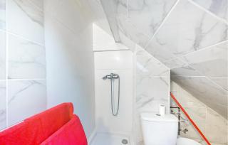 Gorgeous Apartment In Schiltigheim - Schiltigheim - 1