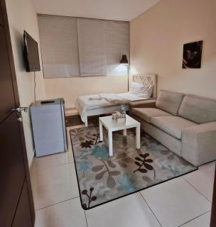 B&B Homes Transient Hub - Abu Dhabi - 0