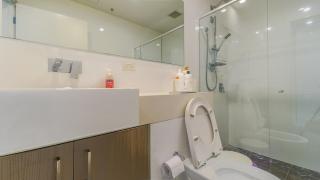F3 Lovely One for Family or Friend With Parking - Sidney - 2