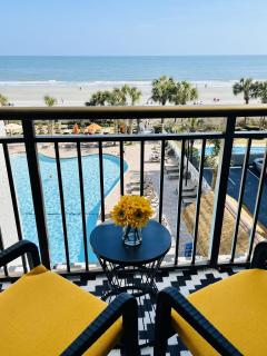 Beach Daze Oceanfront Great Location - Myrtle Beach - 0