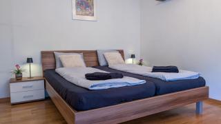 Relaxing Balcony 10min to Main Station in Old Town - 1