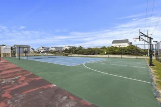 Out To Sea - Oceanfront 2 Bedroom, 2 Bath Condo - 4