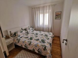 Charming Traditional Townhouse - Holiday Home Kata - Jezera - 3