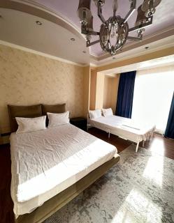 Просторная 4 комнатная квартира - Almaty - 1