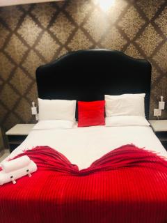 Big Five Guest House - 7