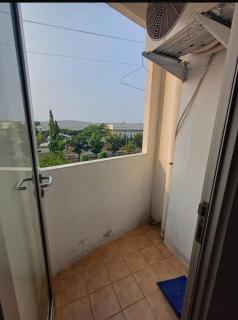 UVroomOfficial Apartment Riverview Tower Mahakam - Bekasi - 2